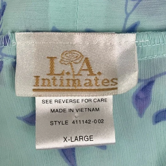 L.A. Intimates Floral Robe - Picture 5 of 9